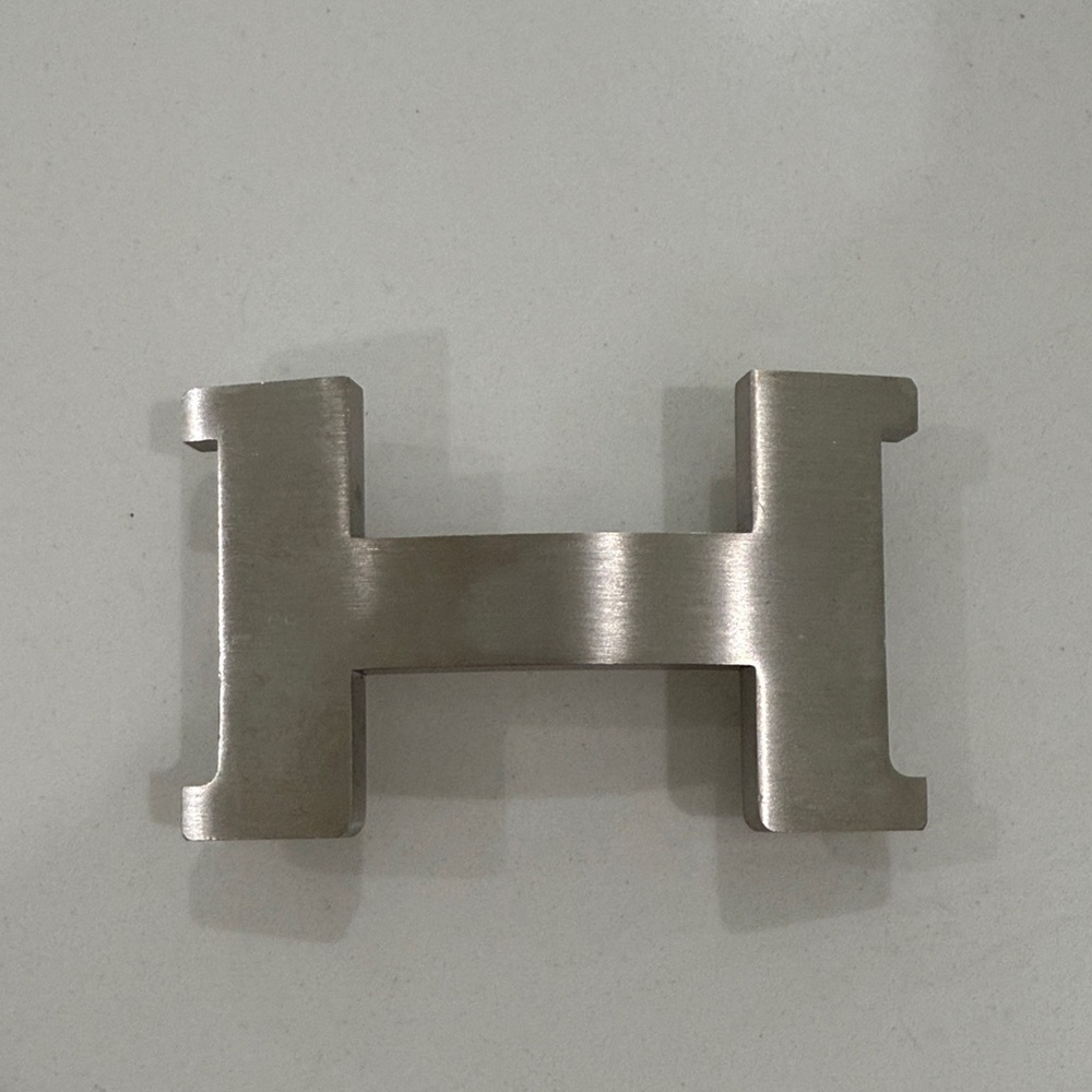 Hermes mens constance belt buckle silver